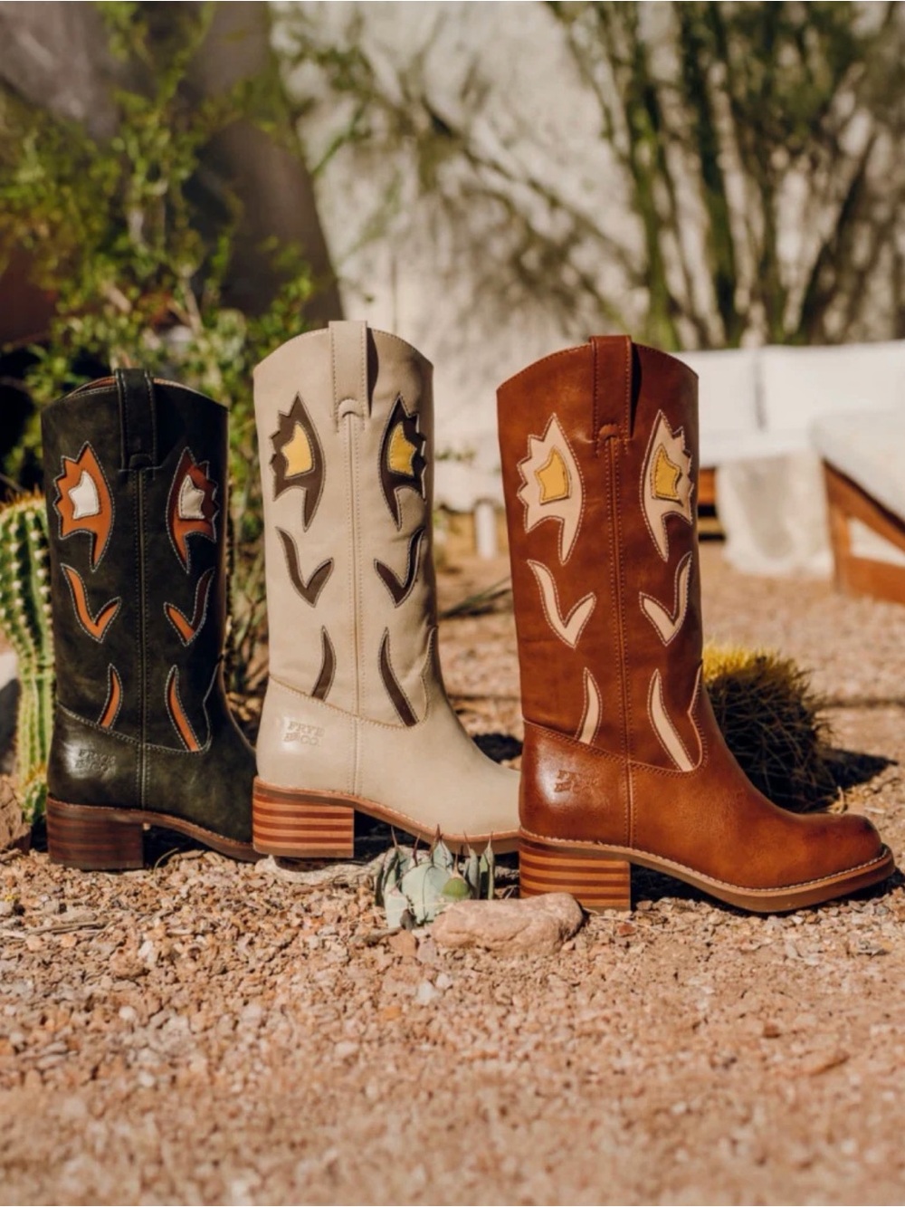Frye and Co Miranda 10 Flower Boot
